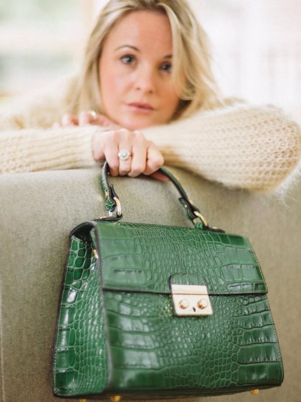 Classic Black Genuine Italian Leather Croc Top Handle Bag - Picture 11 of 11